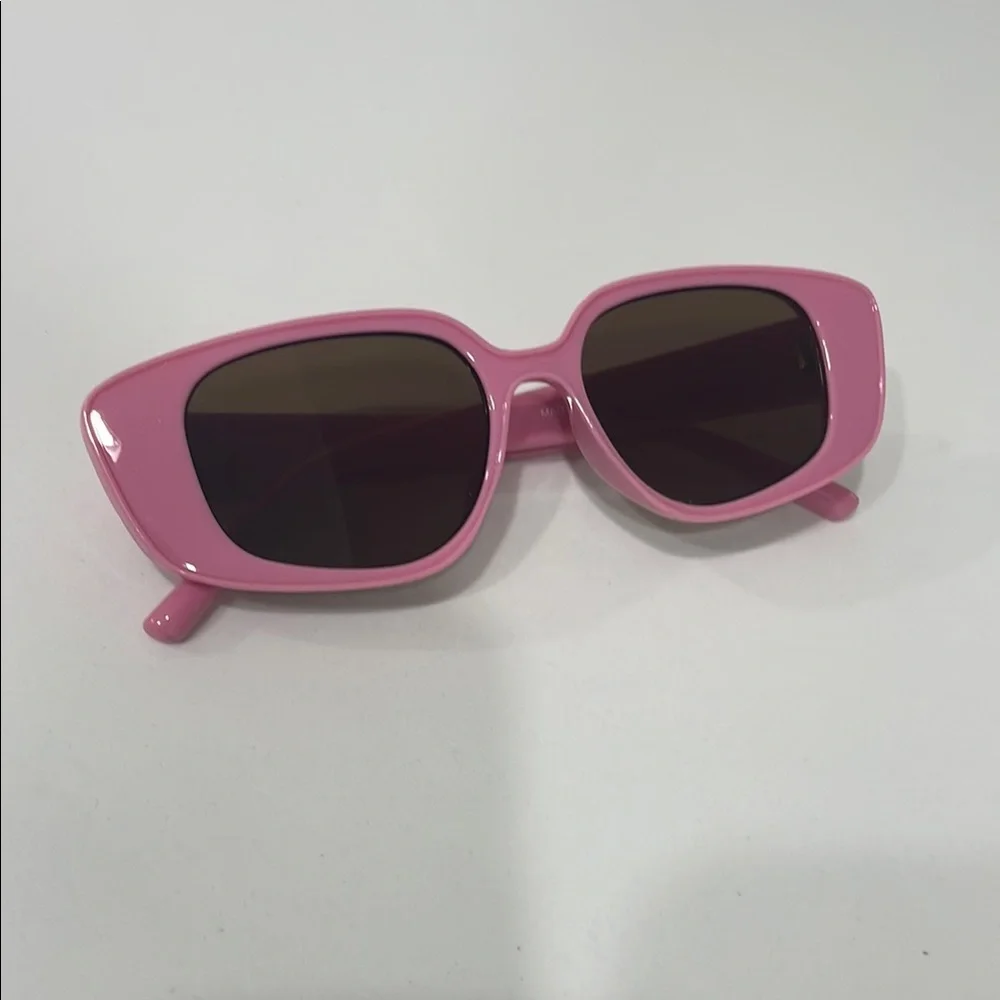 Pink Rectangular Retro Sunglasses - Picture 1 of 6
